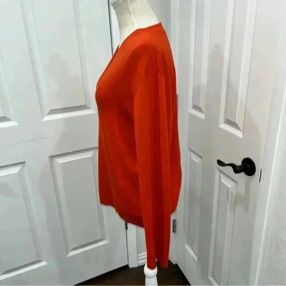 J. Jill v neck orange, long sleeve, pullover, sweater w  sleeve slits - Picture 3 of 7